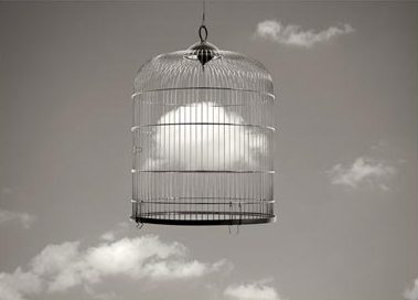 chema-madoz-gritos-de-libertad