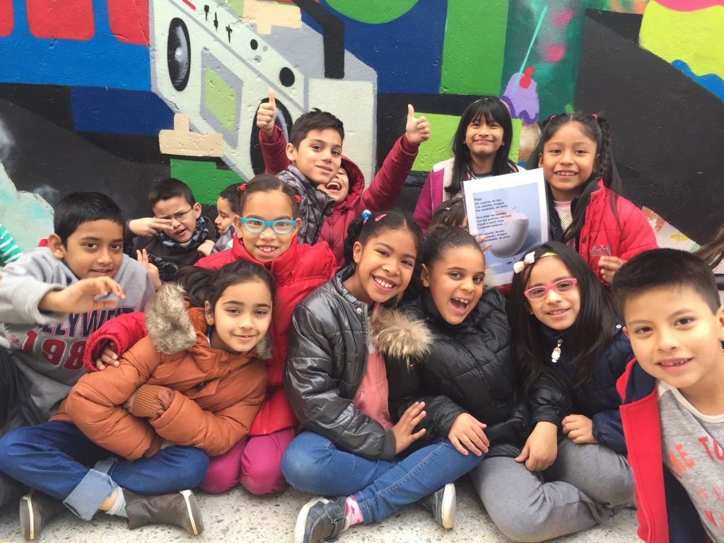 Els més grans hem llegit poemes.