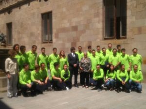 Una imatge de l'equip català a l'SpainSkills amb el President de la Generalitat