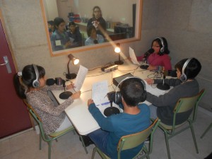 Reporters: Alexandra, Adri, Luís, Hanna. Taula: Lucía. Ordinador: Valentina.