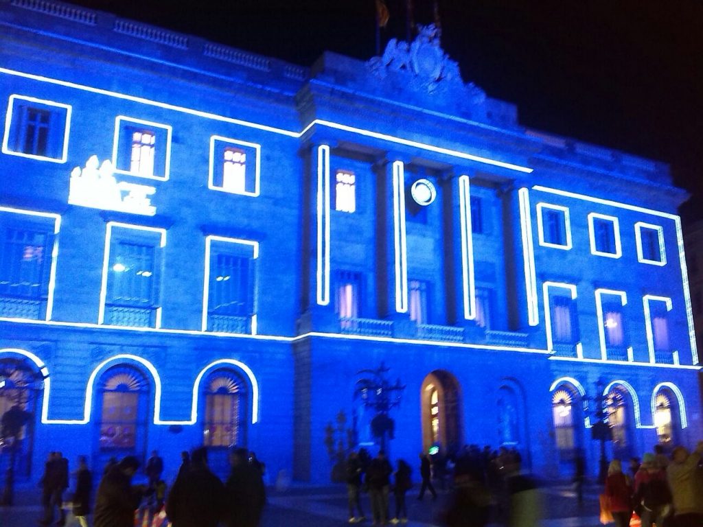 foto-ajuntament-il%c2%b7luminat