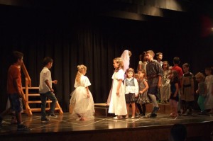 Teatre a l'escola Aiguadora