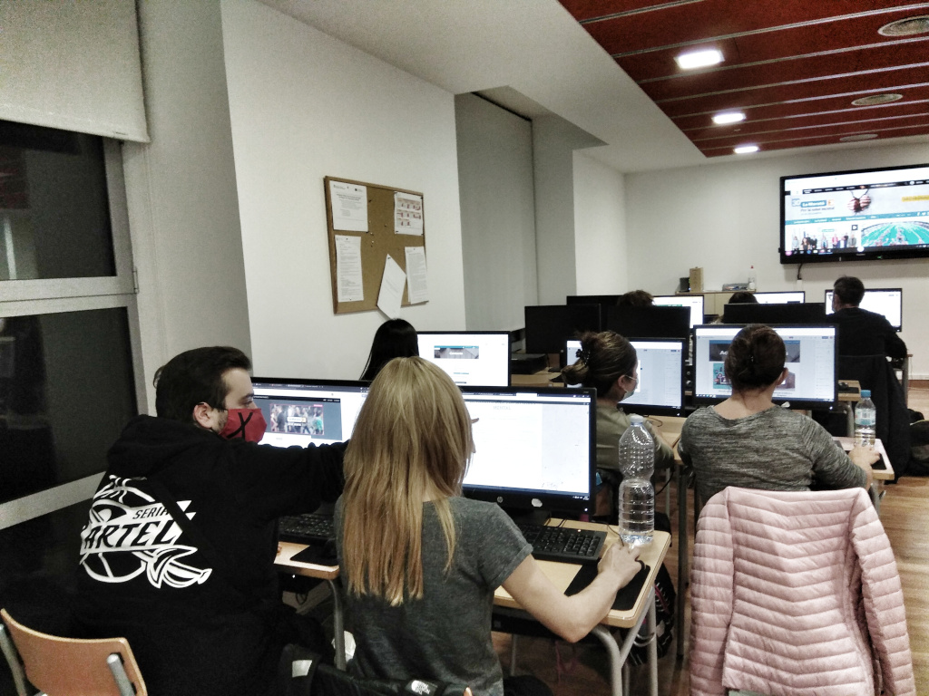 Alumnes del COMPETIC 2