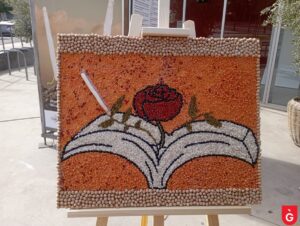 Panera de llavors presentada a la Fira d'Espàrrecs de Gavà