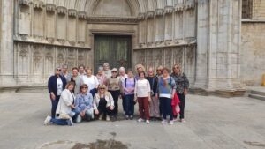 Foto de grup de l'Associació d'Alumnes del CFA Gavà a Girona