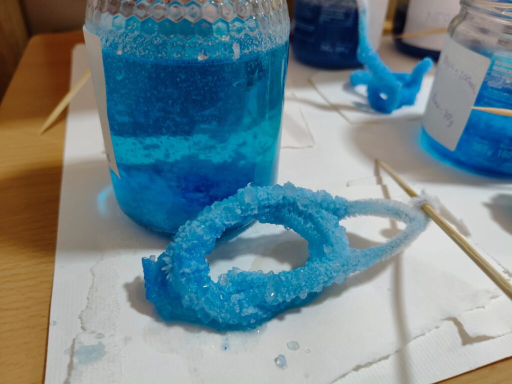 Com van fer els seus productes de cristal·lització amb bòrax