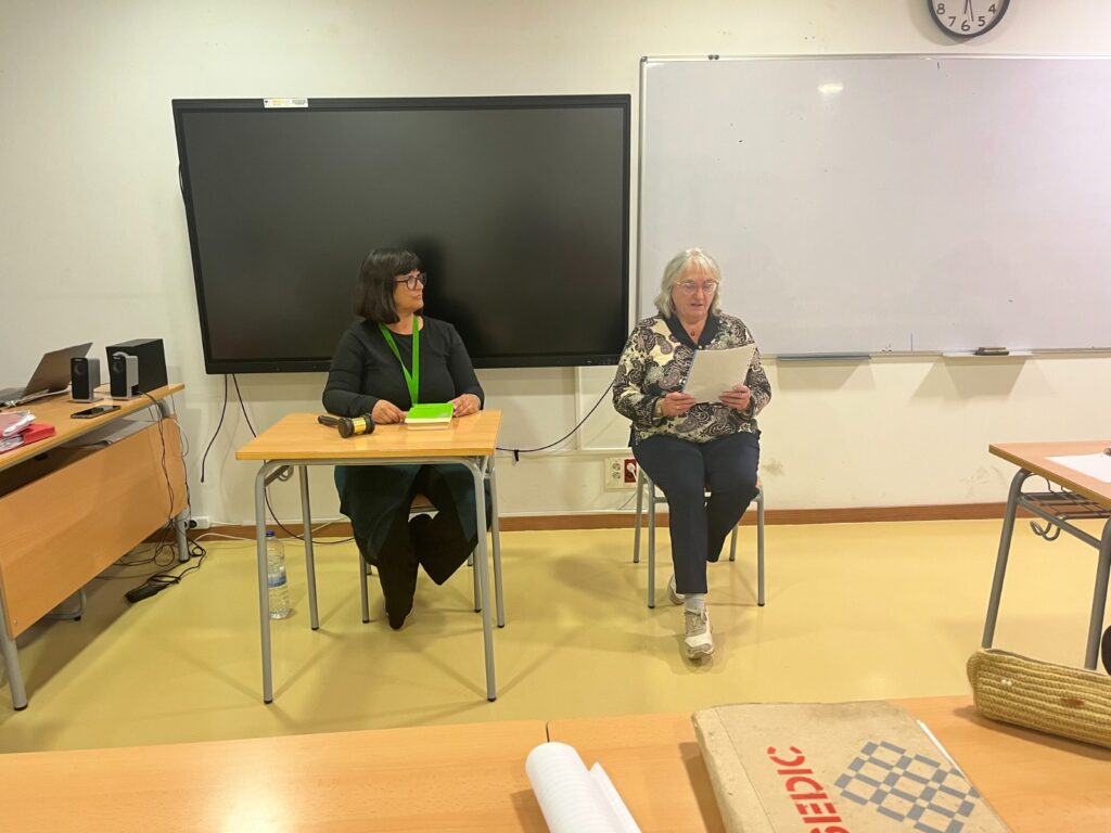 La jutgessa i el primer testimoni de l'advocat