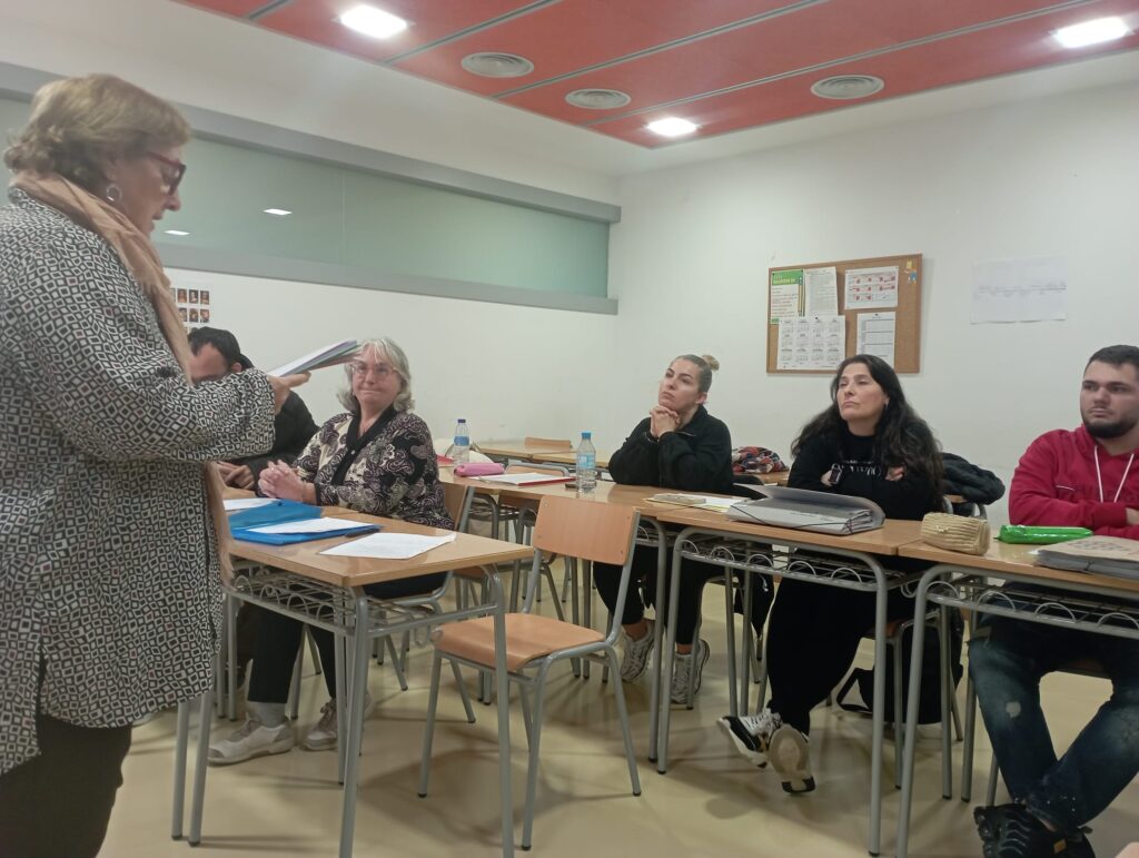 El jurat escolta l'al·legat de la defensa