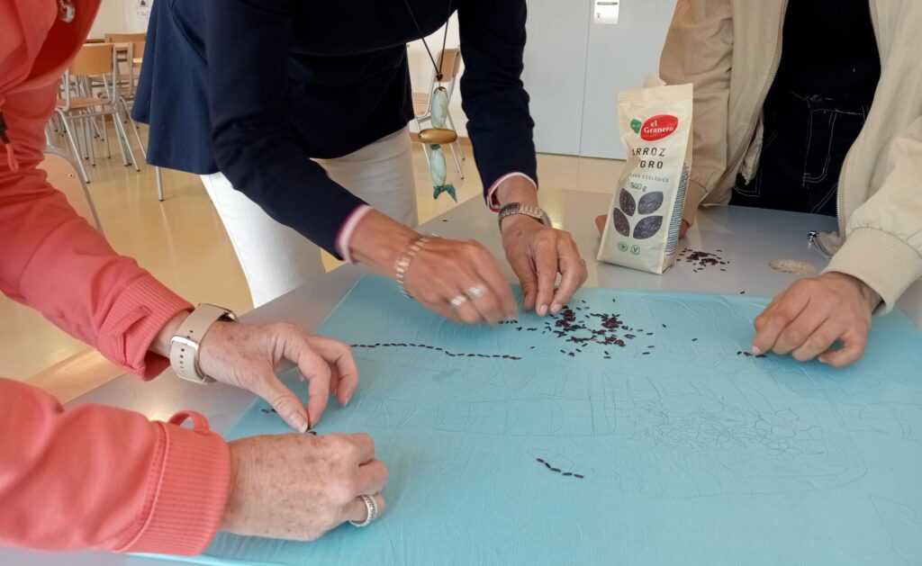 Alumnat del CFA Gavà col·labora en la creació de la panera de llavors que es presentarà a la Fira d'Espàrrecs de Gavà 2025