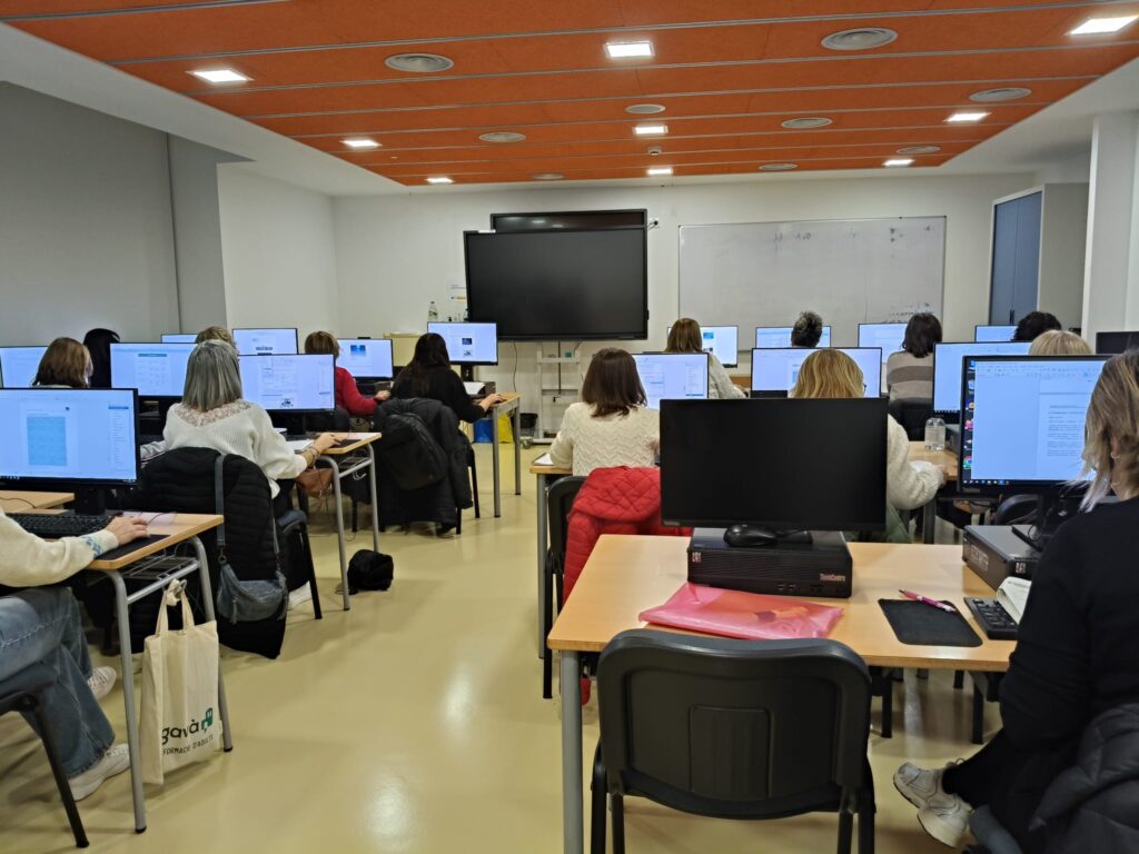 Alumnat del CFA Gavà al projecte del COMPETIC 3