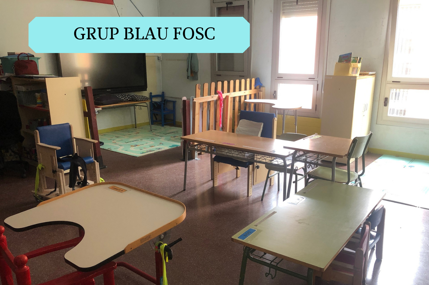 9 grup blau fosc