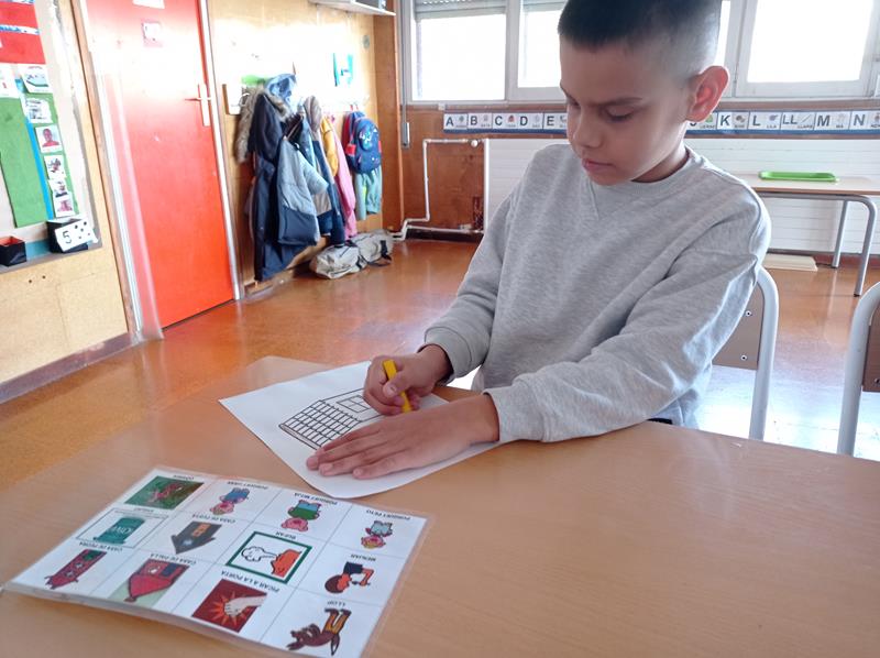 1668445328839 (Copy)