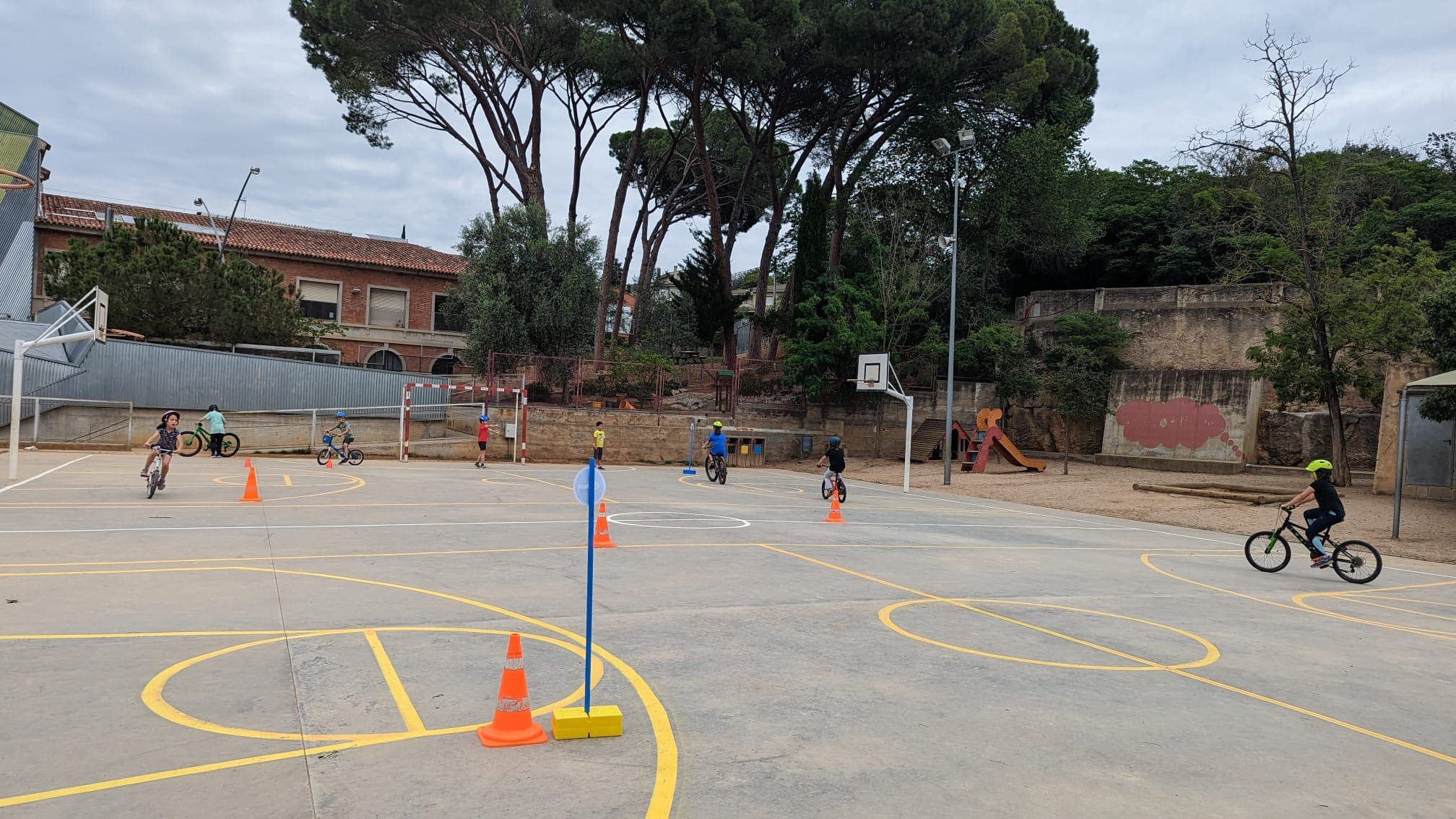 688ea225-564f-4642-8c83-a26c307ad147