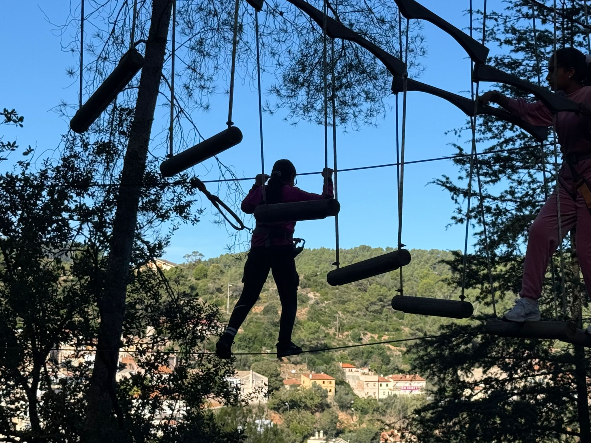 WhatsApp Image 2025-10-22 at 20.30.52 (2)