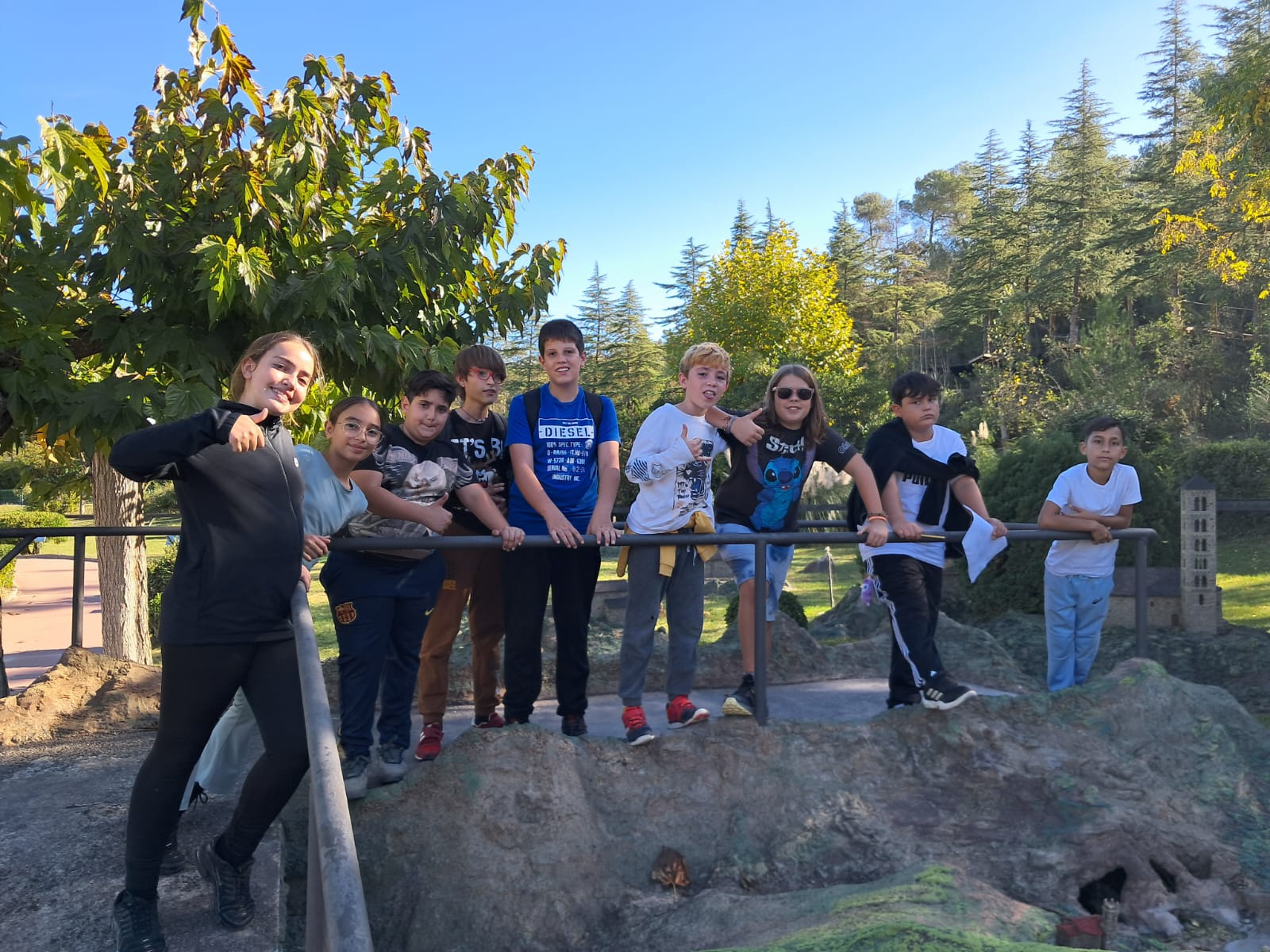 WhatsApp Image 2025-10-23 at 20.29.30 (1)