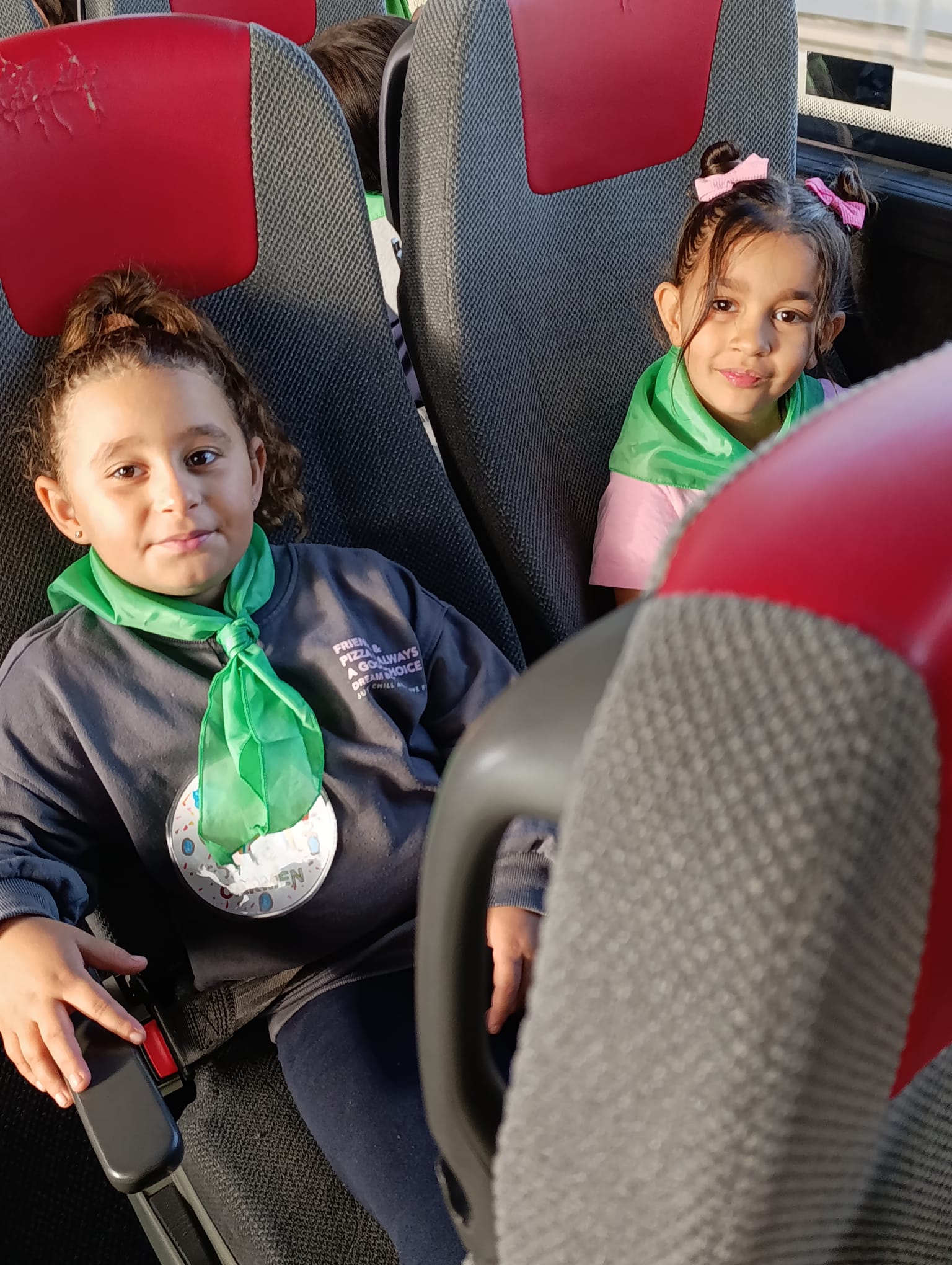 WhatsApp Image 2025-11-18 at 16.59.46 (1)