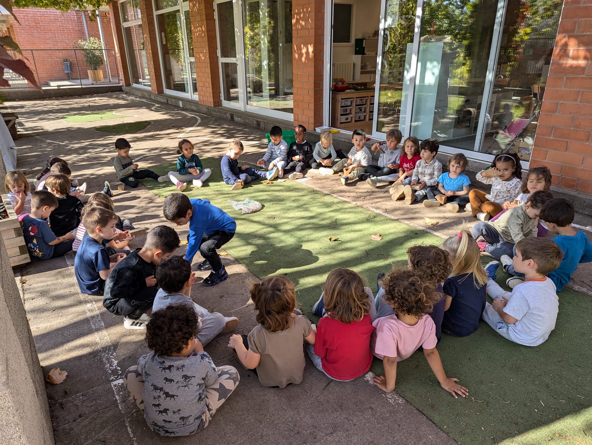 39edda96-2c88-4269-8695-8e121e8c4d6f