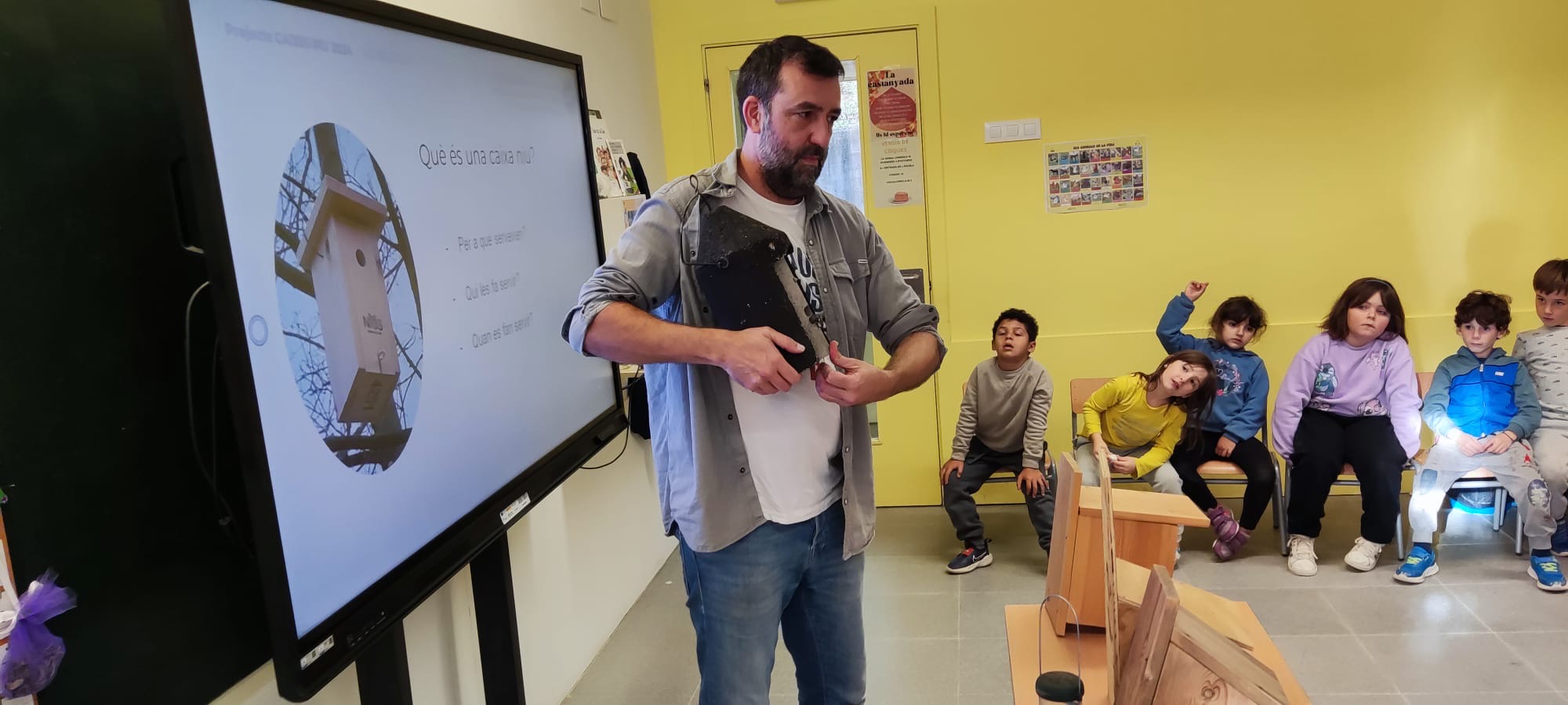 a412927b-d1fe-4ec7-b0e7-3a5345a99f0e