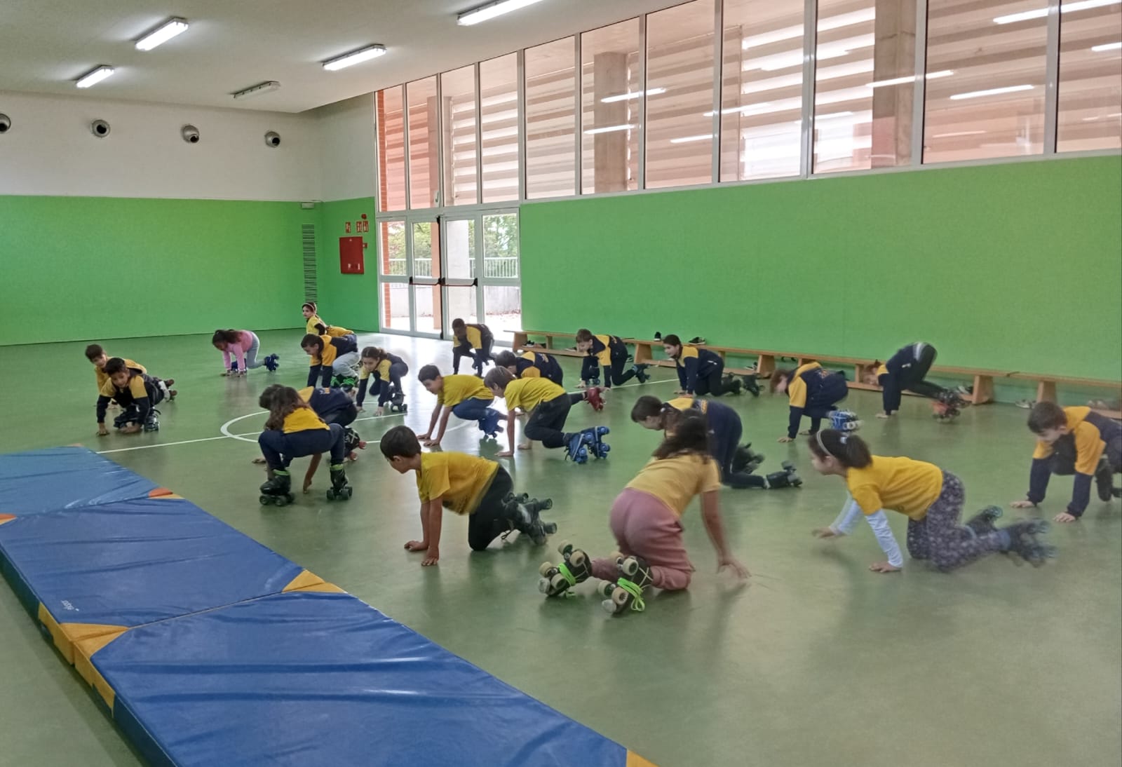 PHOTO-2025-12-15-19-23-43