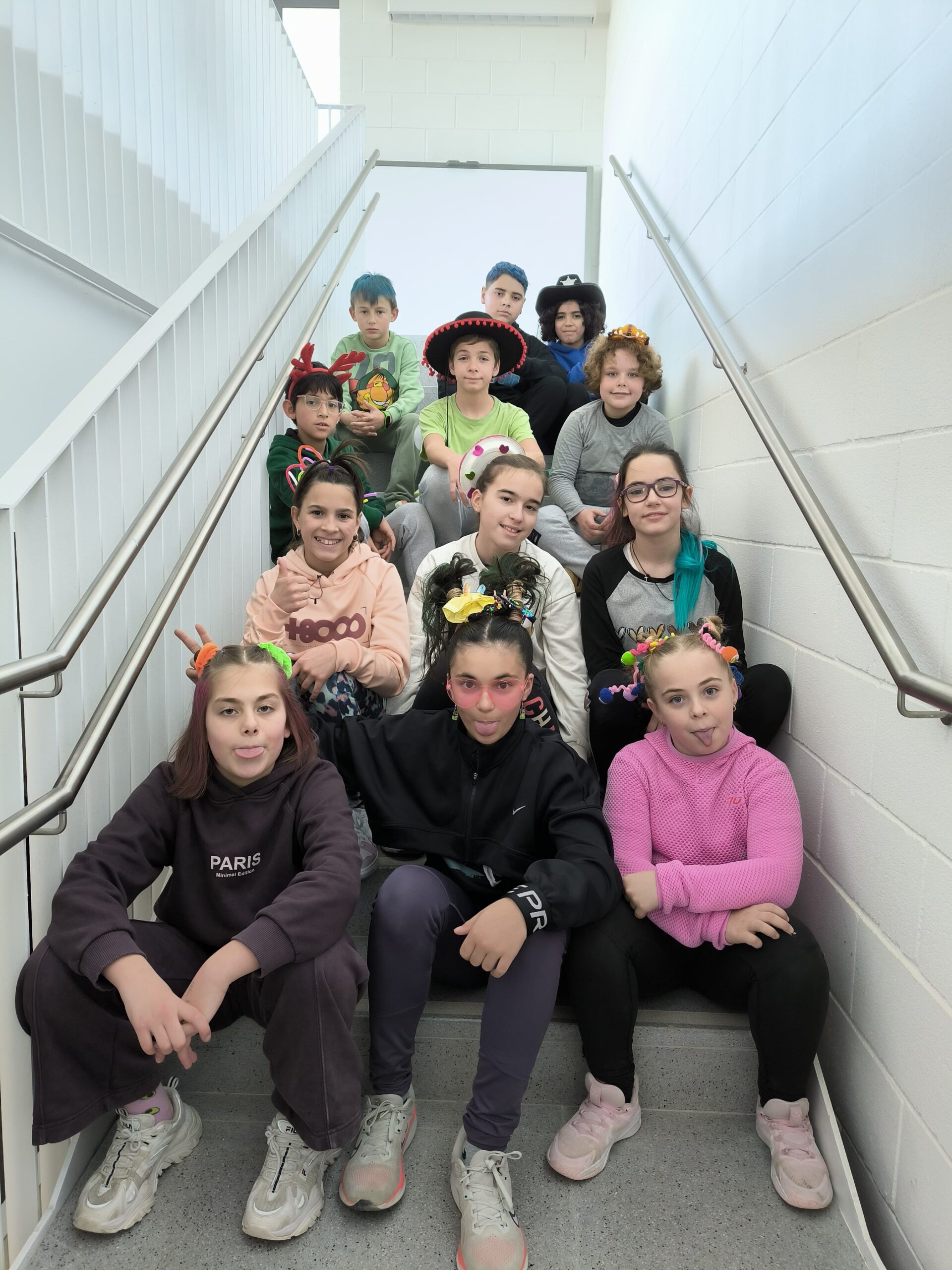 5 PENTINAT DIVERTIT C.S