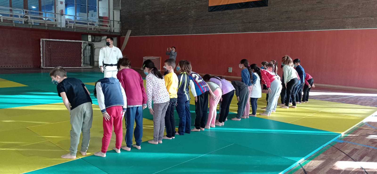 b43470f1-2bc3-4365-bc87-c5df62d3f3cd