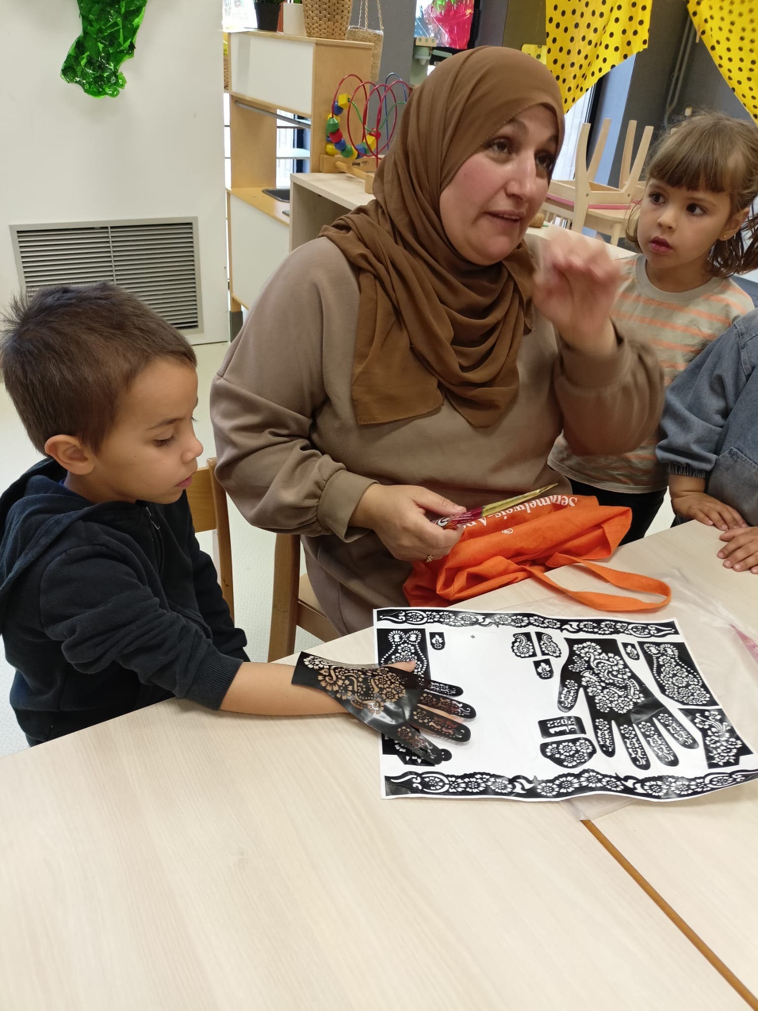 39440910-5b8e-4ba3-b458-52a59b3cca87