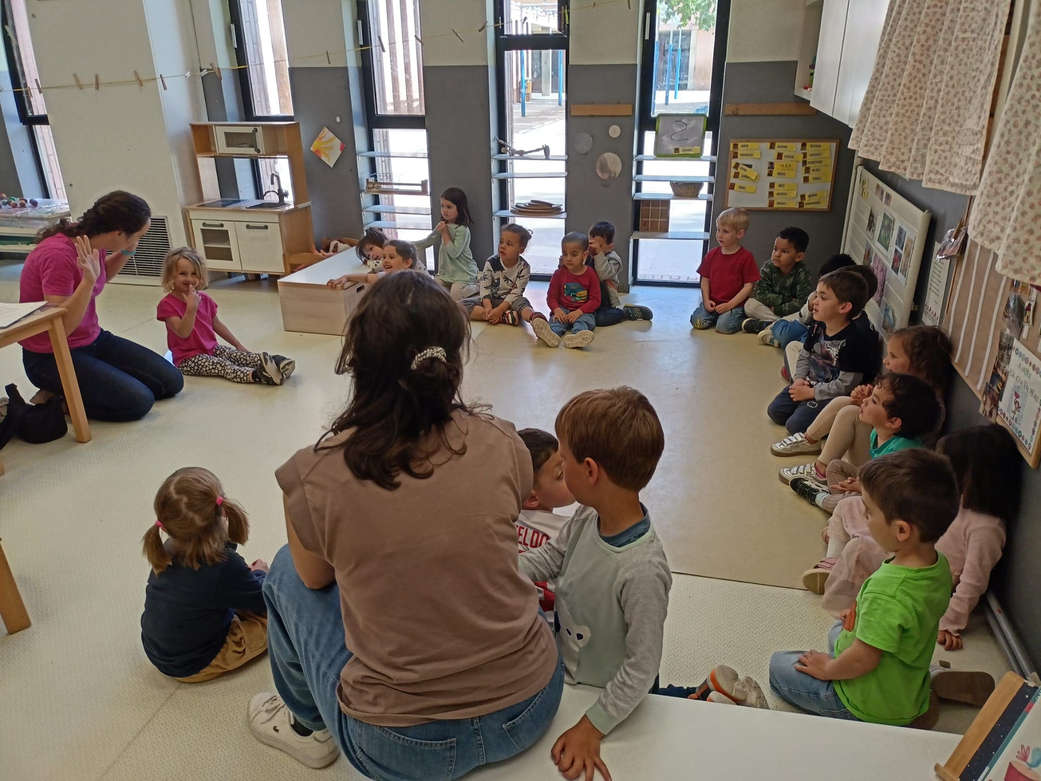 5e9a9205-8f86-443e-bd14-657188a103d9