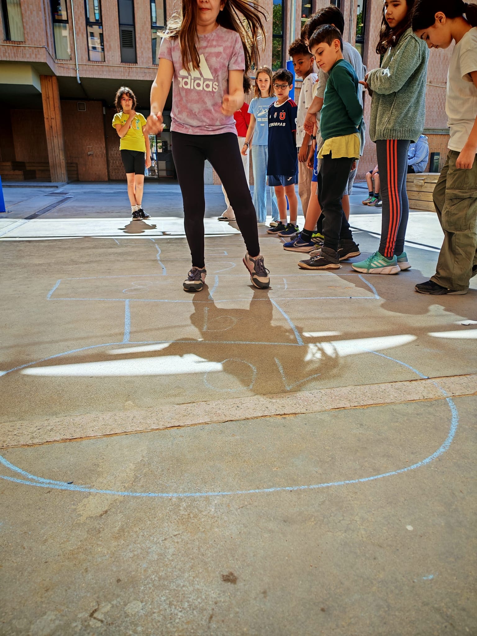 d4b65a72-1a51-4fbb-81a7-e4632019e547