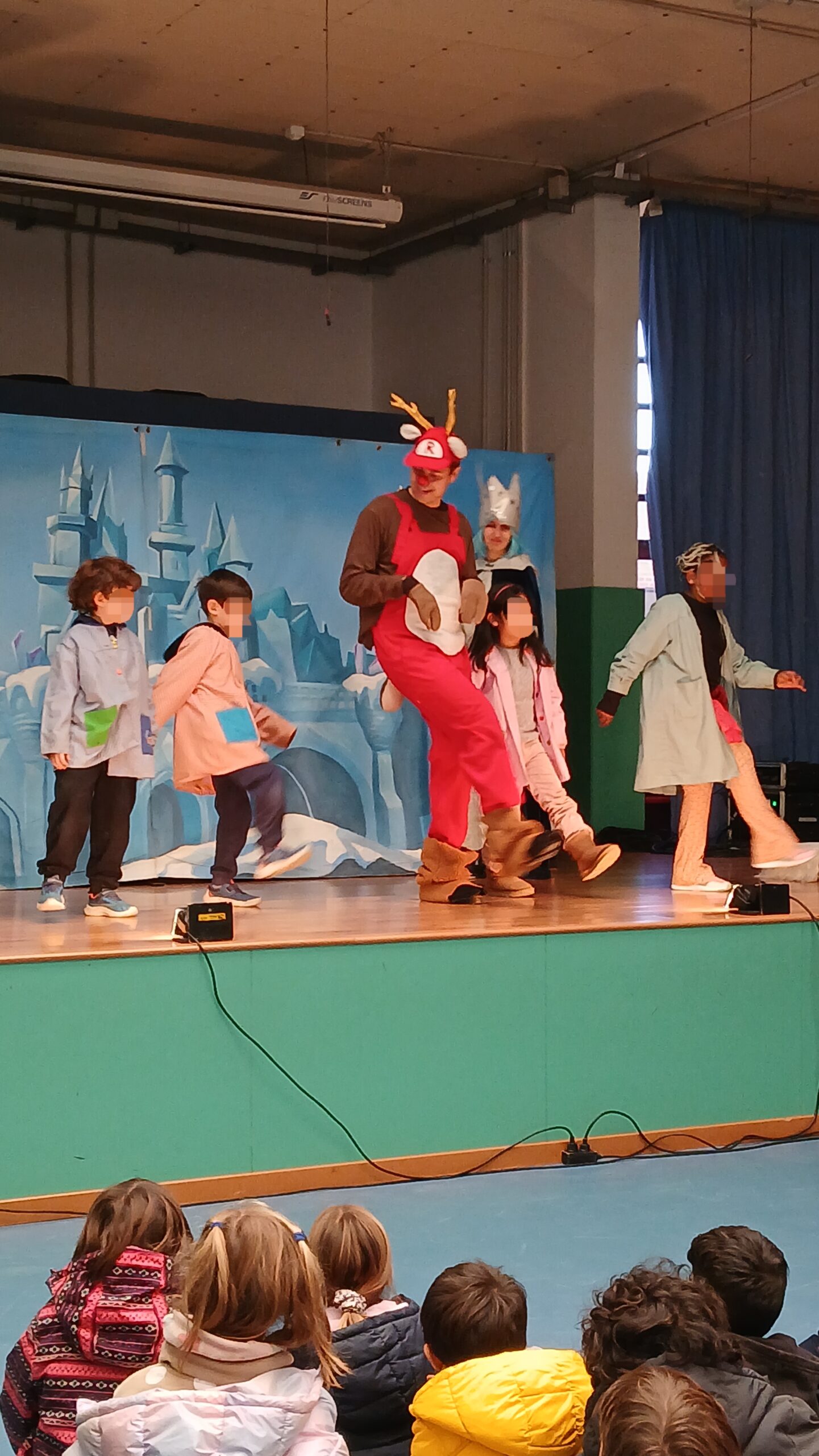 Rudolph play (2)