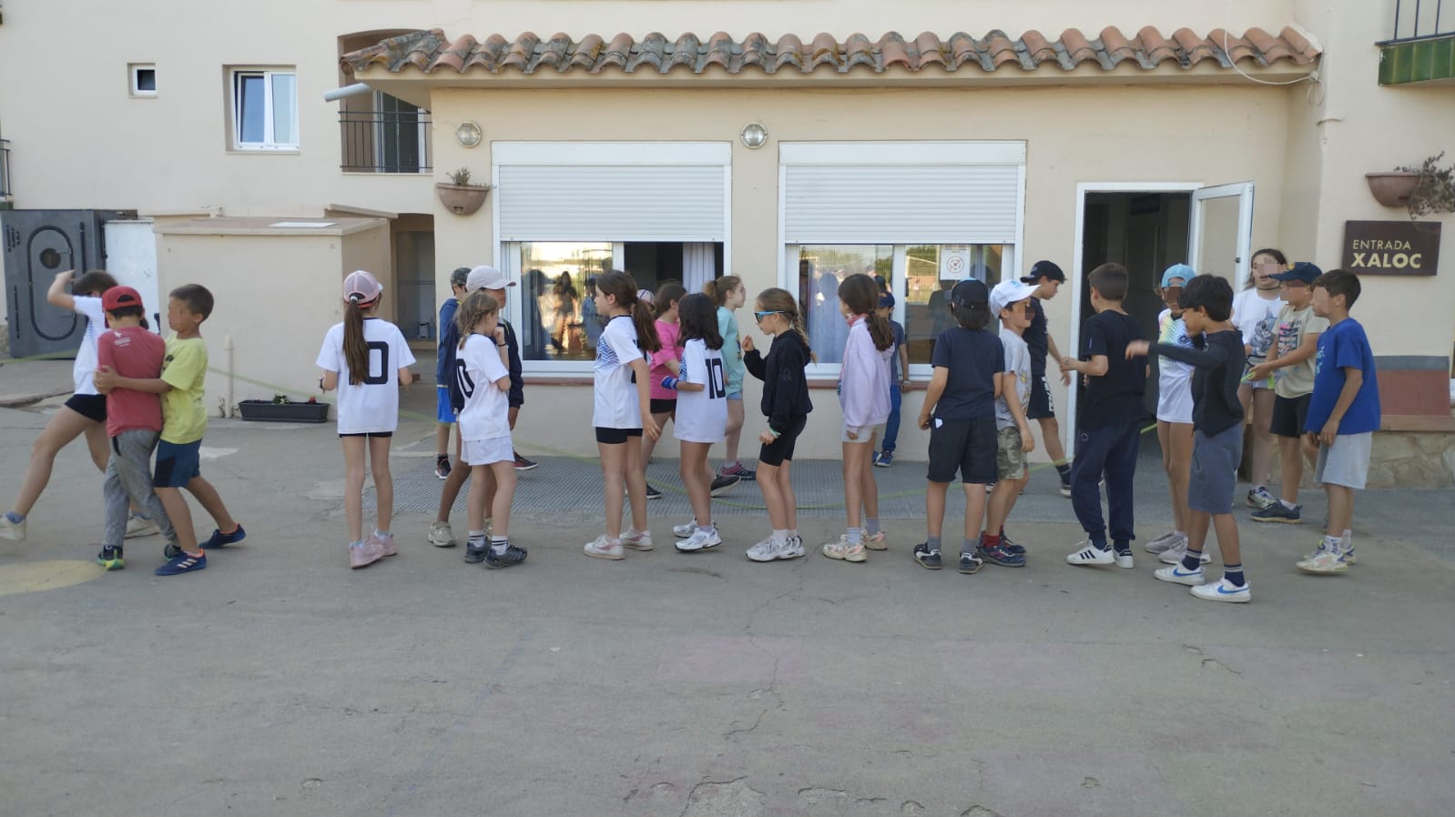 Colònies 4t 1r dia (1)