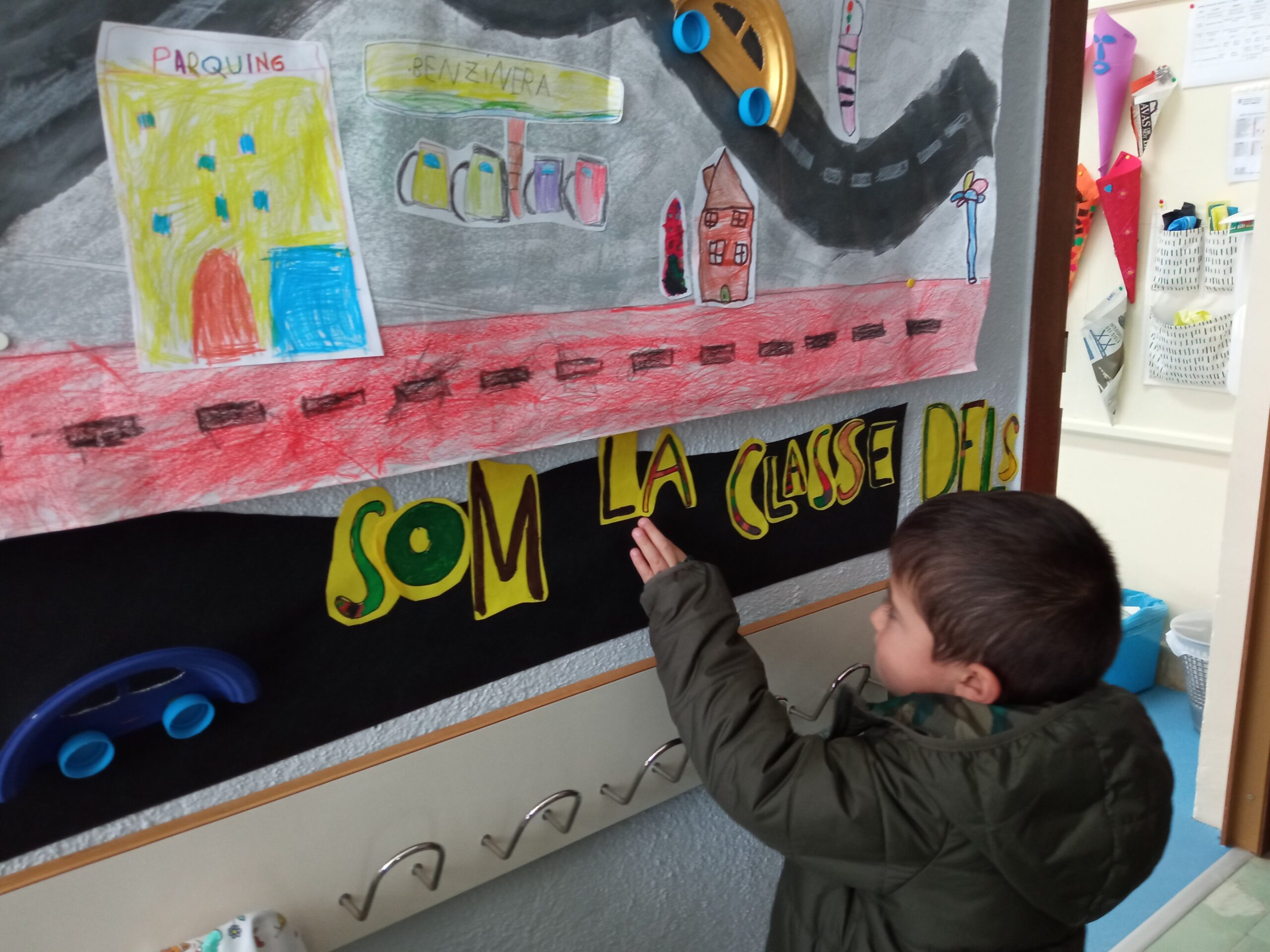 INFANTS: CLASSE DELS COTXES