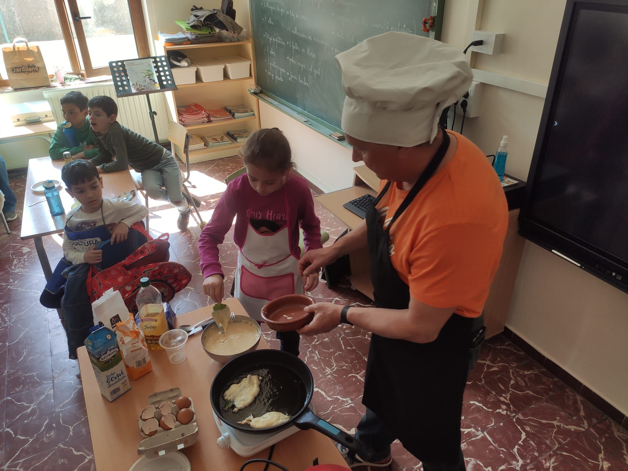 PHOTO-2023-03-29-20-15-28 (1)