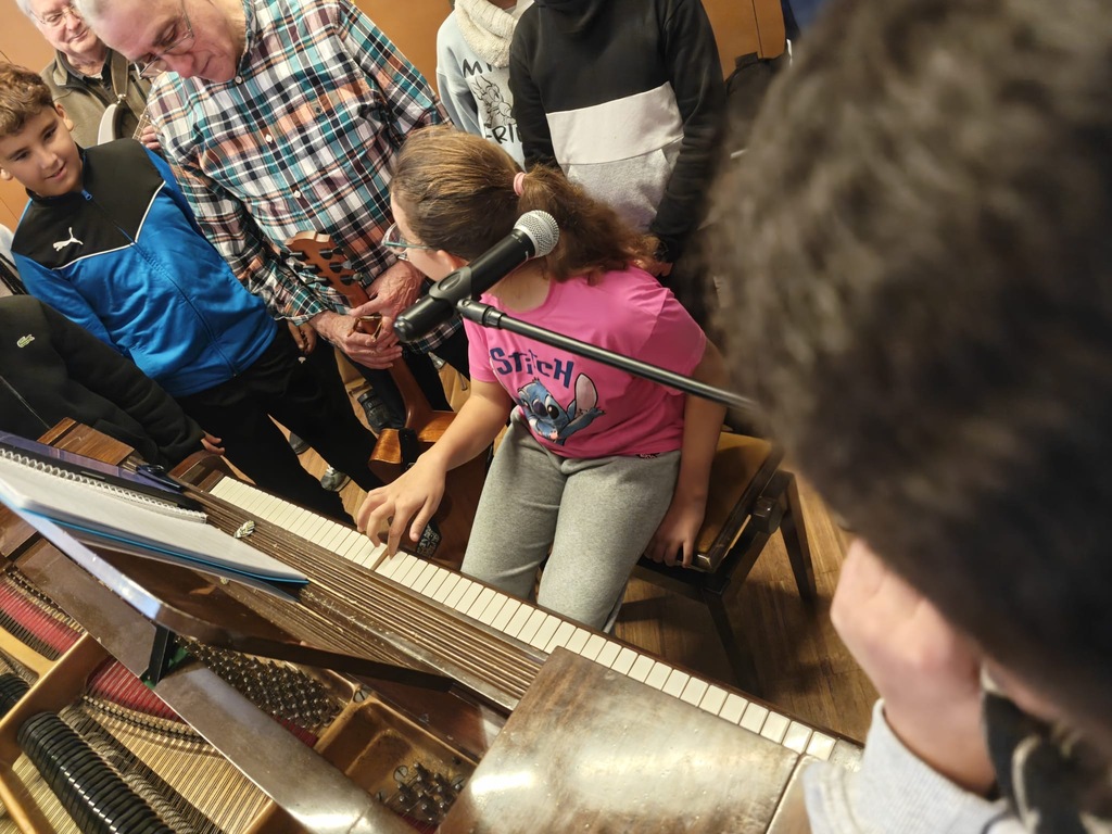 02f5a5d2-7157-4425-b7ec-805cc81e3a04