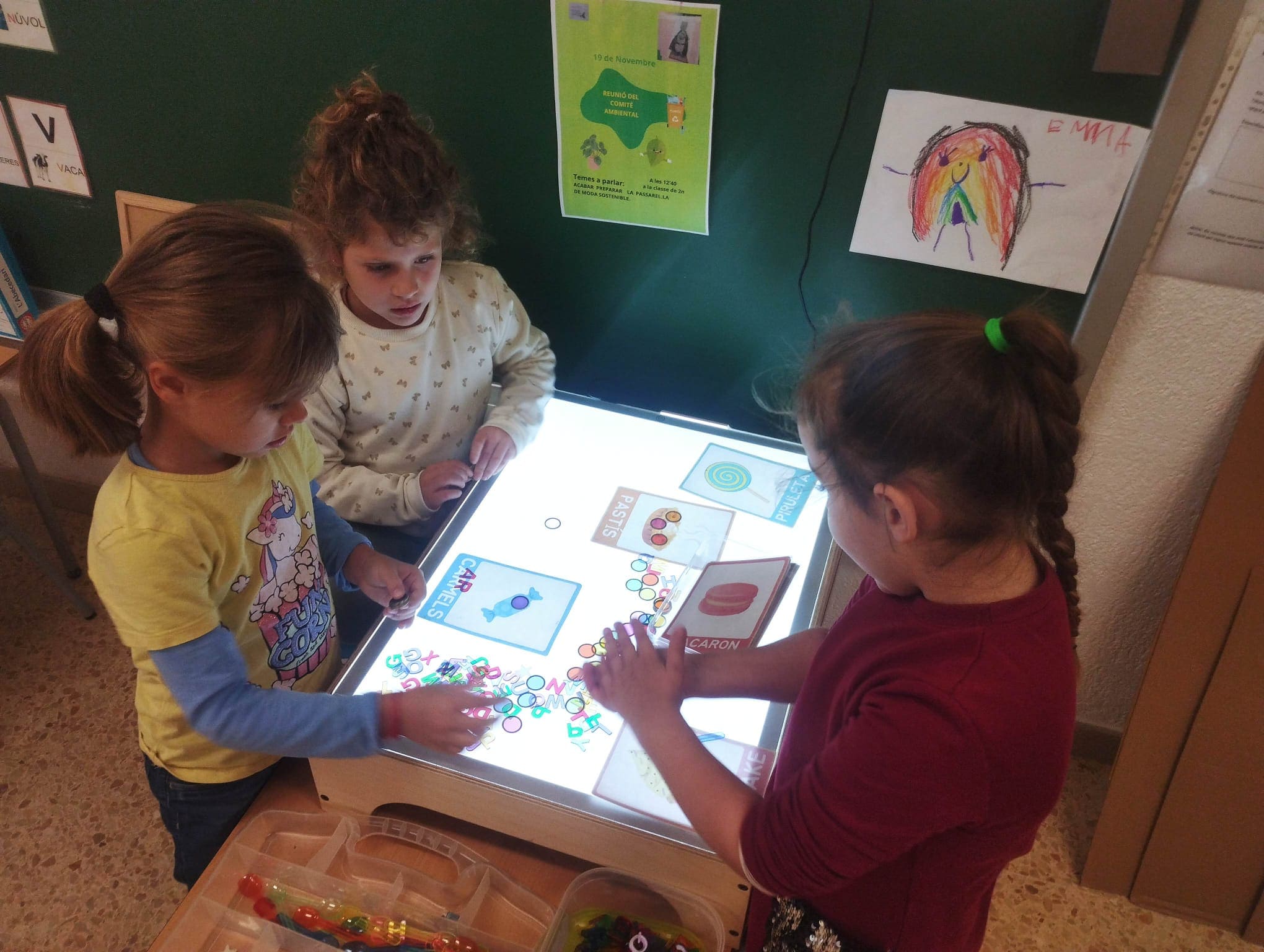 f6032b09-085a-4e12-8d46-9f3d861a6498