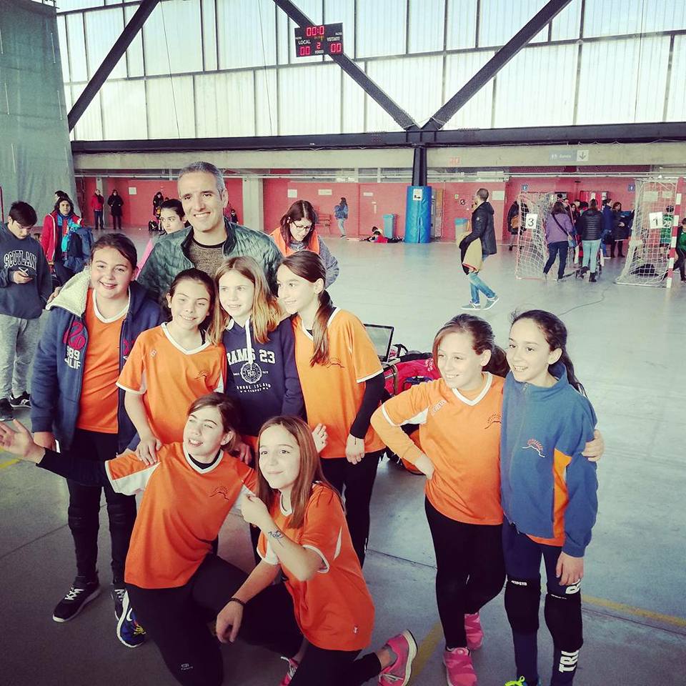 28168669_851963308316302_6626844846283158106_n