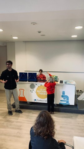 WhatsApp Image 2025-12-03 at 15.56.47 (Pequeña)