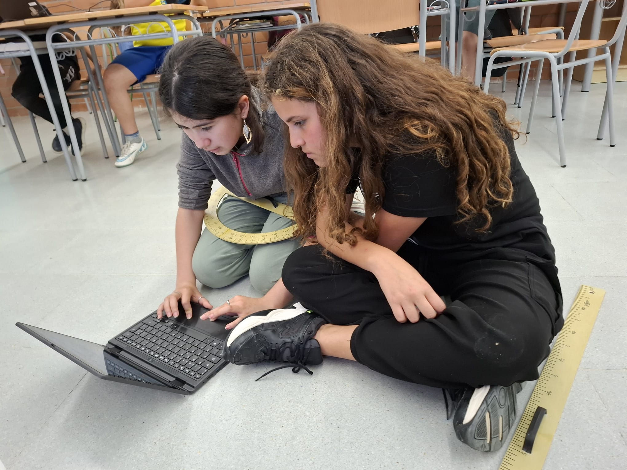 WhatsApp Image 2025-05-12 at 22.22.47