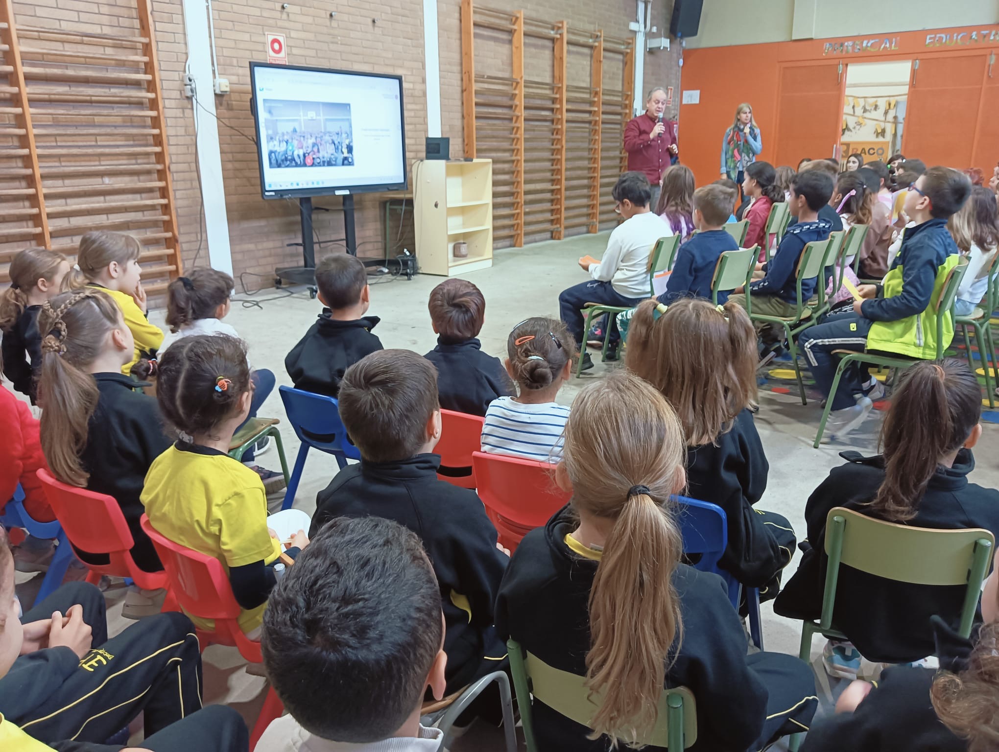 355b31dd-cda3-4cc5-9f4f-9e58d16fa370