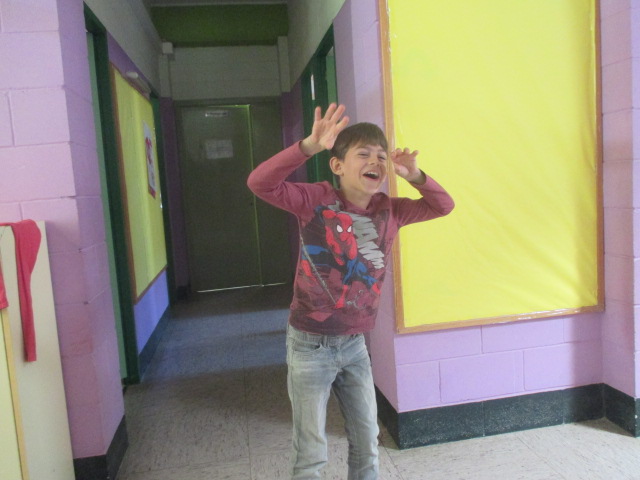 Thunder or lightning