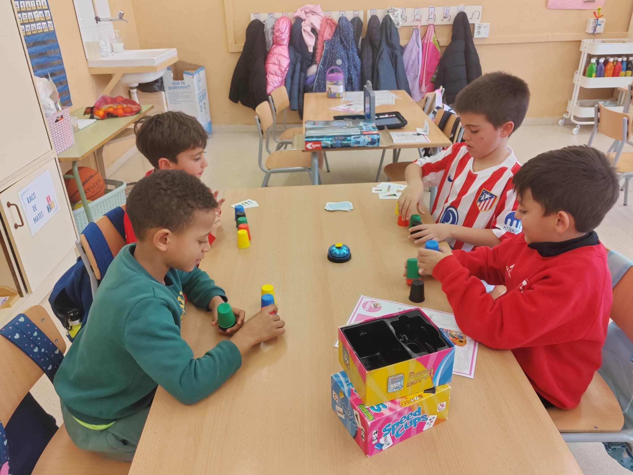 dcc8832a-b14b-4f03-a2c4-3913643aa024