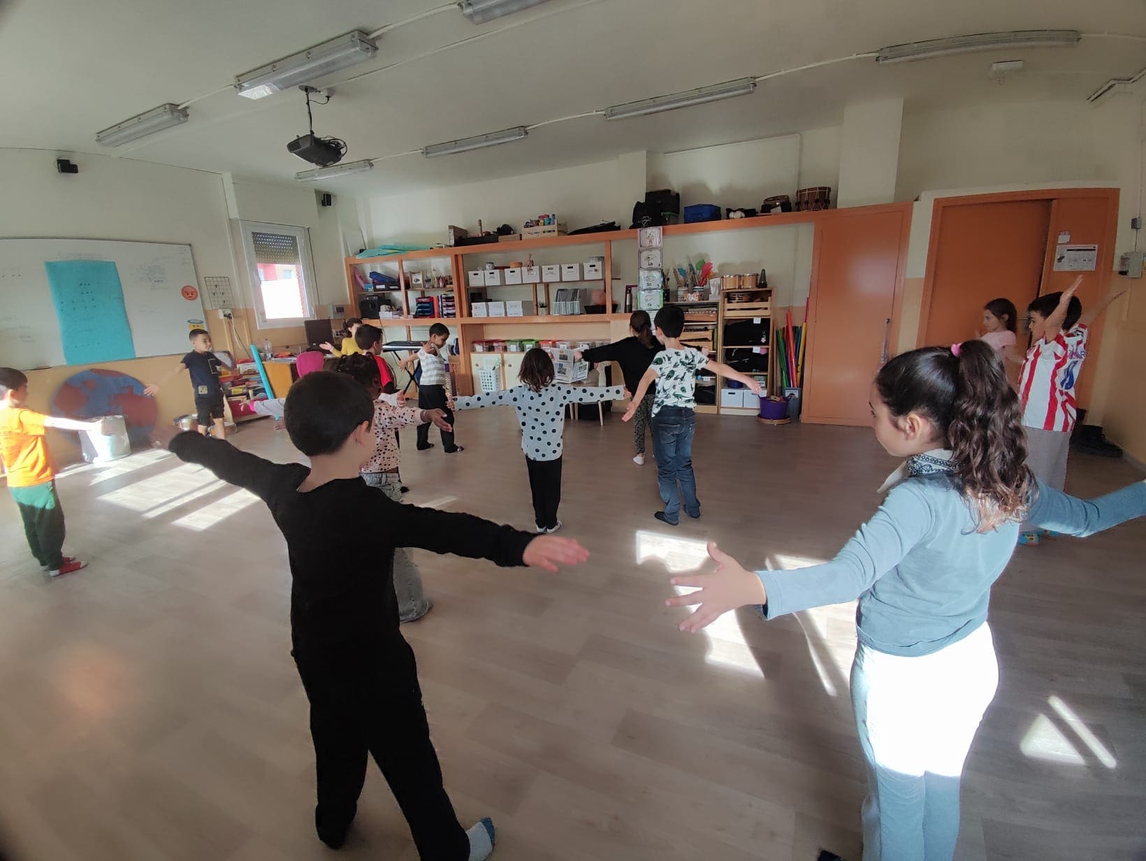 0f9c73de-d8cd-4f27-8ac0-c8a450d51e13