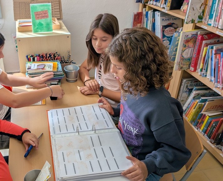 PXL_bibliotecaRetallada