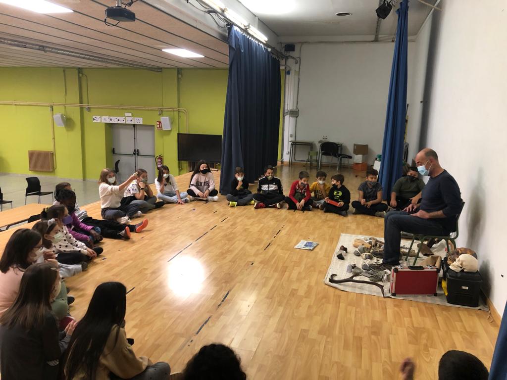 f79b69af-b91c-4b0a-9233-6e3f8296abbe