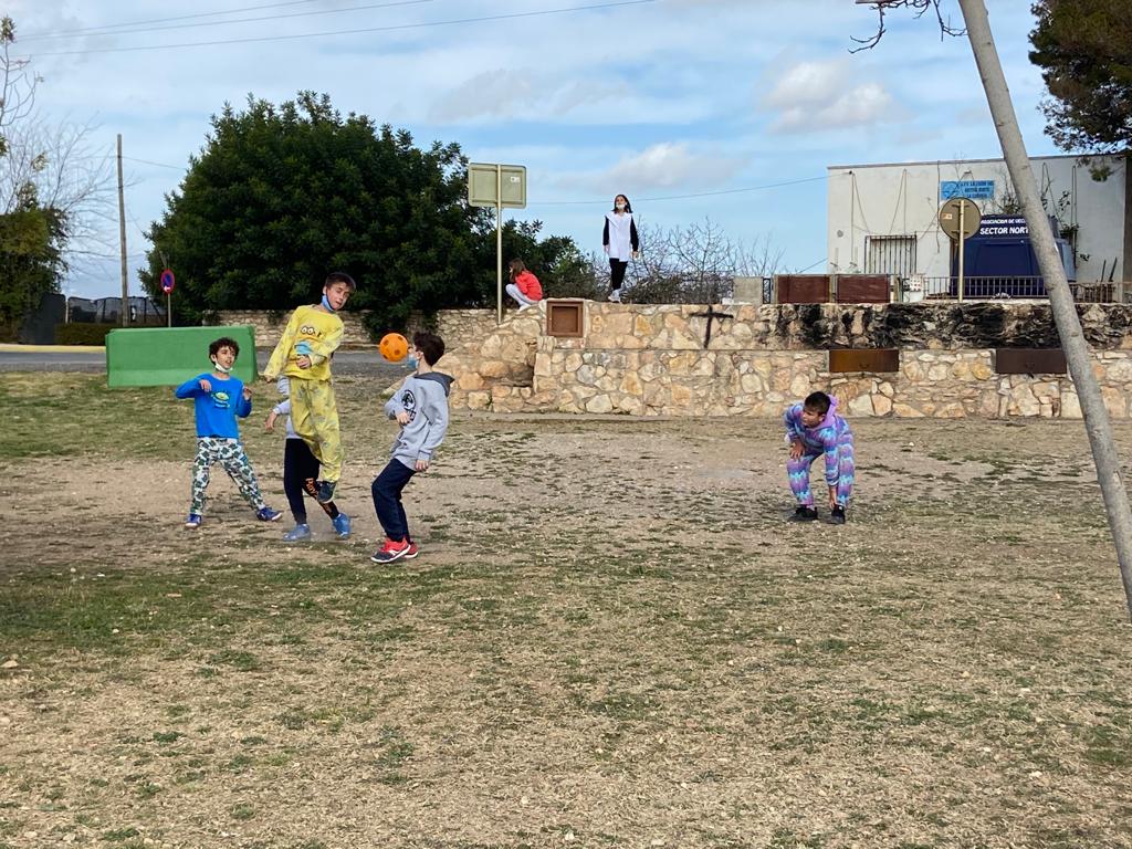 9fa72558-d20f-45d7-9cd0-fd5f020f888b