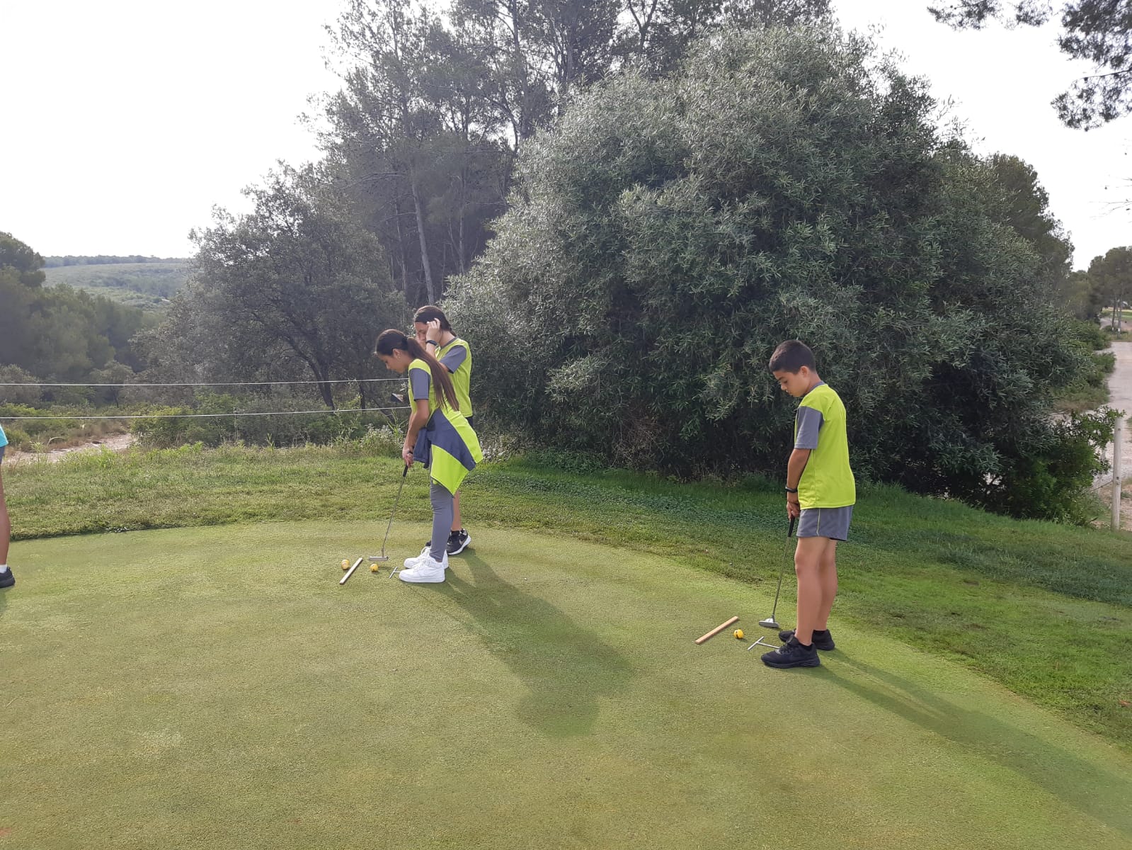 835f30d8-a040-4a11-a0f9-9df3d09bd948