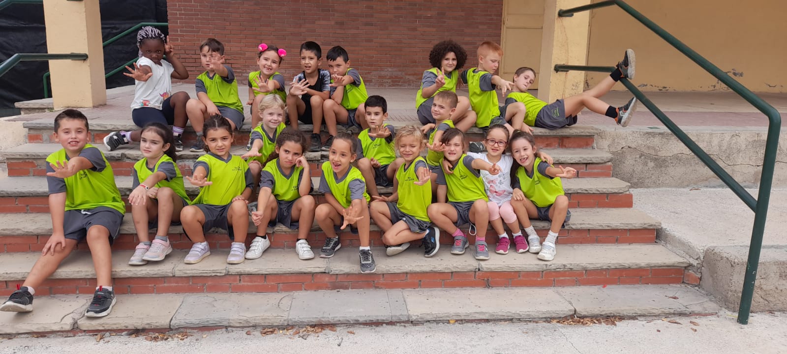 df9d8ee4-c6b3-448c-988f-c5686eeb1b51