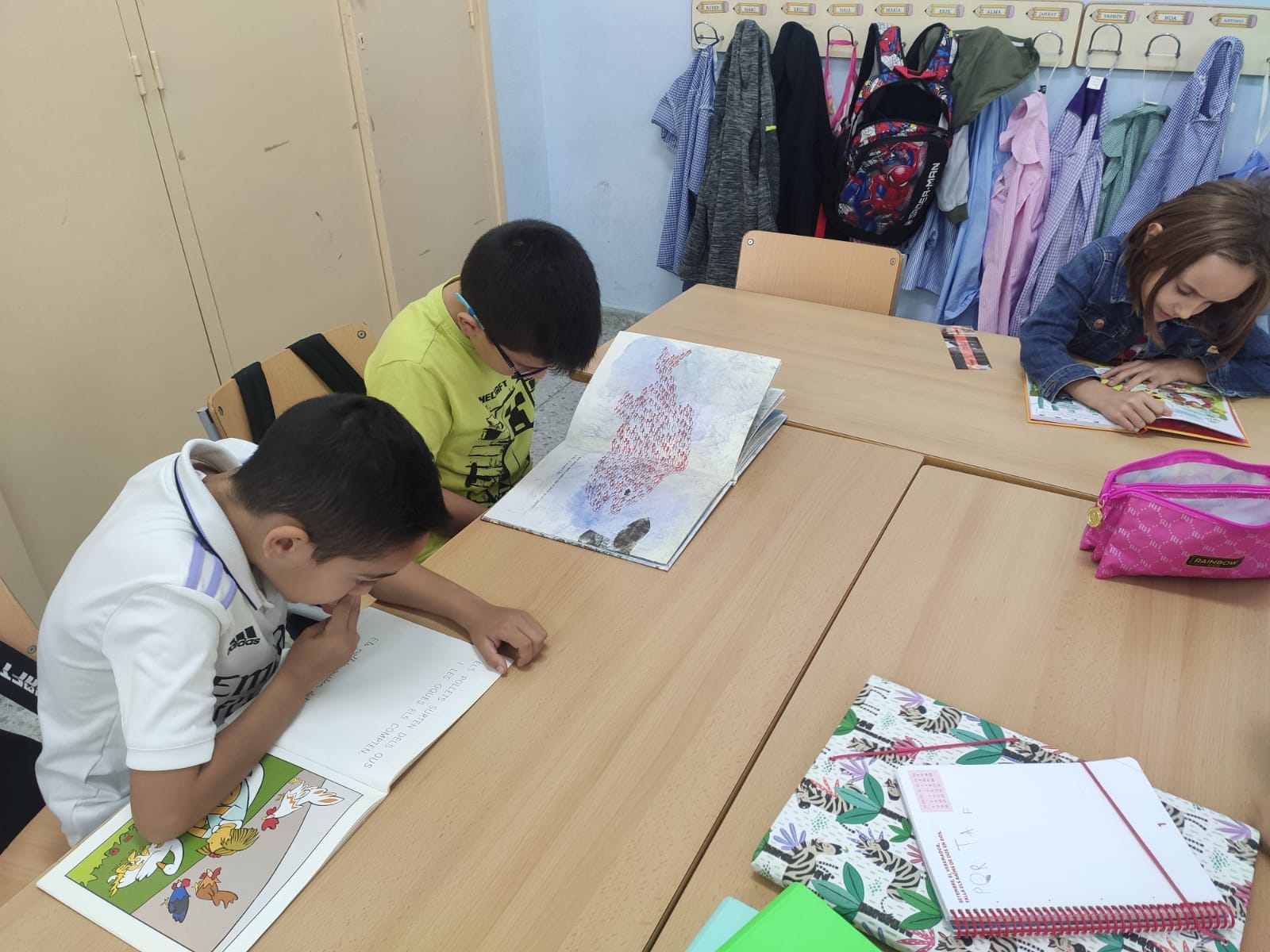 7b74de3c-97f8-4916-b73d-a2c508320fac