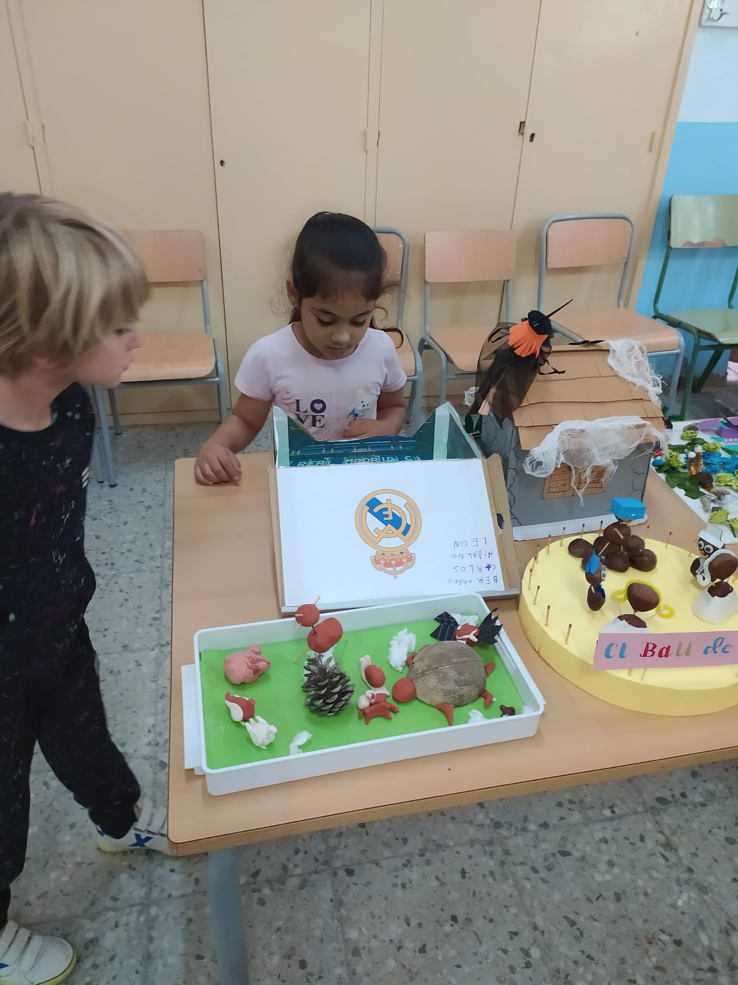 976ed6f7-b11d-490a-bd77-54f89af226aa