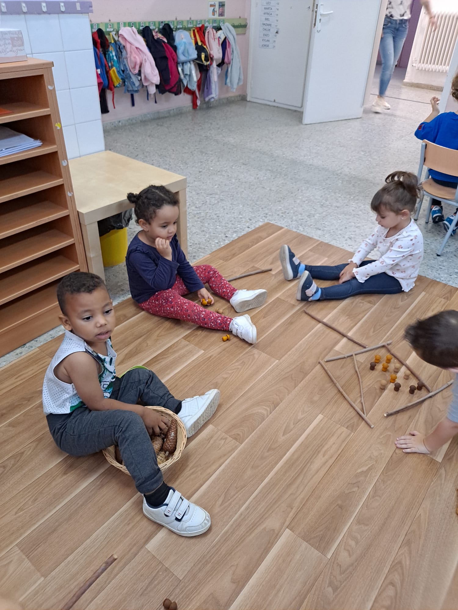 b552a3ec-86e1-4338-89a4-24d1d1fd139e