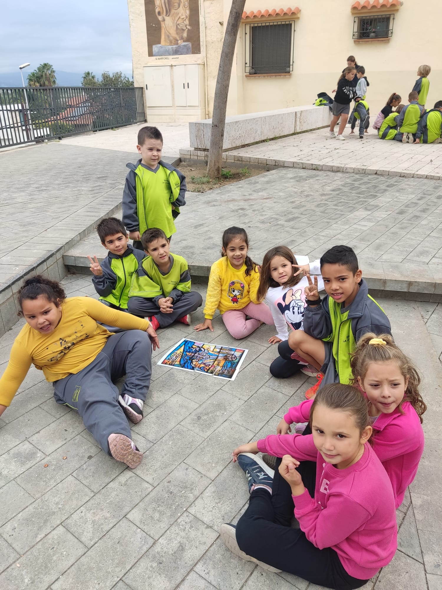 684df370-a52d-49d0-b6c5-623cfd7a6564